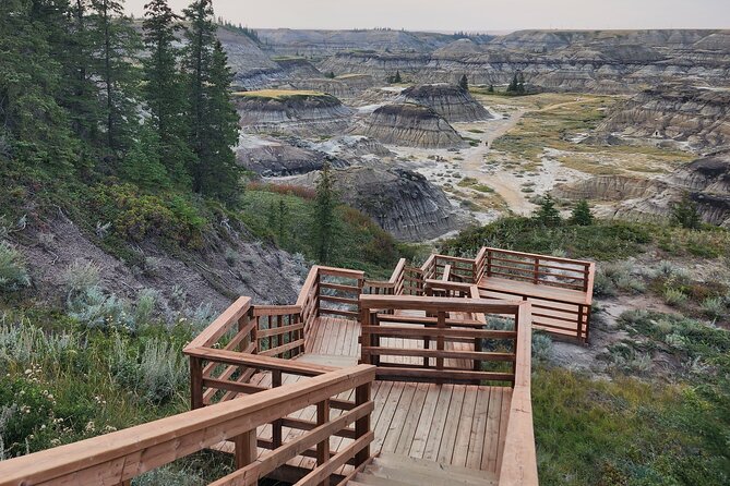 1 Day Guided Drumheller Tour: Calgary to Dinosaur Badlands - Horseshoe Canyon closes the sightseeing loop