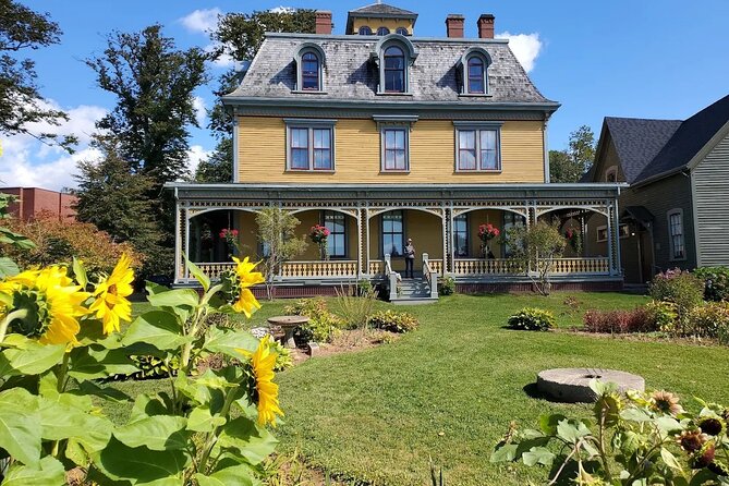 2 Hour E-bike tour of Charlottetown - Who will enjoy this ride most