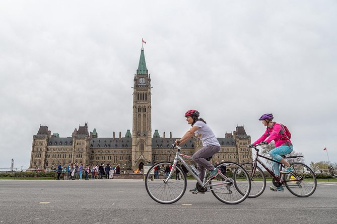 2-Hour Ottawa Express City Bike Tour - Starting near the War Memorial on Sparks Street