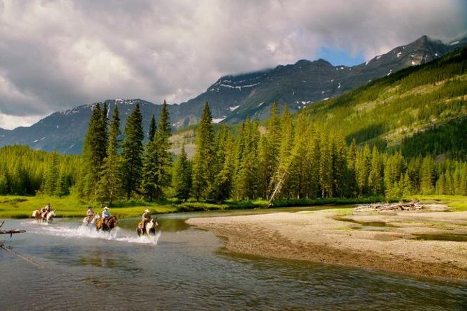 3 Day Rocky Mountains Columbia Icefields Banff and Yoho NP Tour - What is included, and what you still pay for