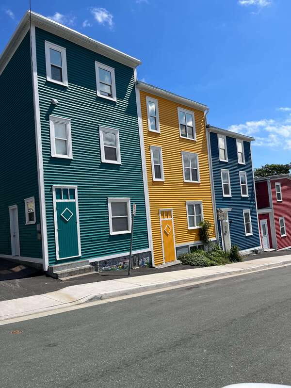 3 hour City Tour of St. John's, small group up to ten quests - Signal Hill and Cabot Tower