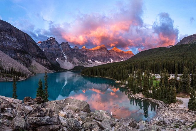 4-Day Rockies Explorer Tour Pkg: Banff, Columbia Icefield, Yoho - Day two: Banff’s classic sights from Bow Falls to Johnston Canyon