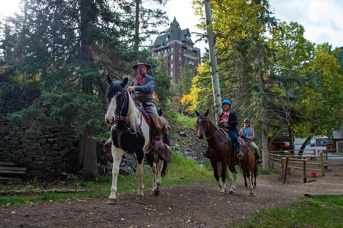 4 Hour Sulphur Mountain Horseback Ride - Spray River and the first stretch through Banff