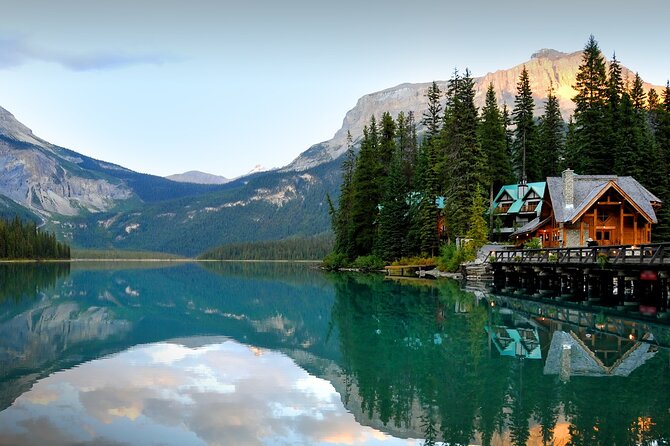 8 Iconic Stops. 12 Comfy Seats. See Banff's Best in First Class. - Why this Banff day tour works for a one-day visit