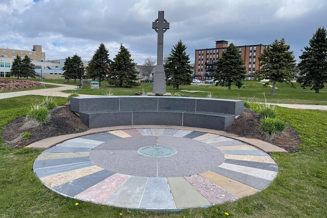 A 7th-Gen Local's View of Downtown Charlottetown: An Audio Tour - Food stops, Victoria Row, and the waterfront