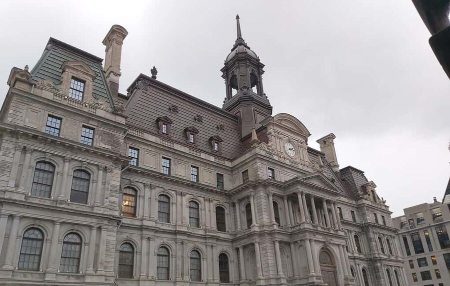 A Walking Tour of Old Montreal - Who should choose this Old Montreal walk