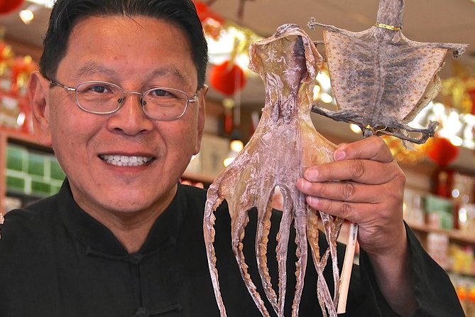A Wok Around Chinatown: Culinary and Cultural Walking Tour Led by a Chef - Beginning at the Dr. Sun Yat-Sen Classical Chinese Garden