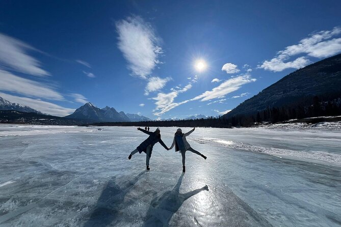 Abraham IceBubble, Peyto, Bow Lake with Snowshoeing& Icewalk - Bow Lake and Crowfoot Glacier in one compact stretch