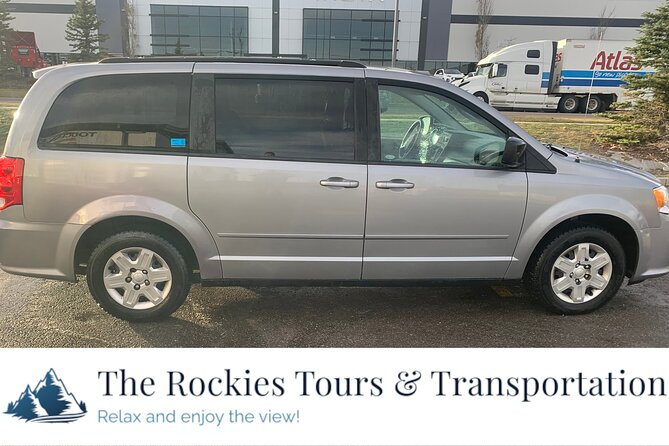 Airport Shuttle: Lake Louise <---> Calgary - Key points at a glance
