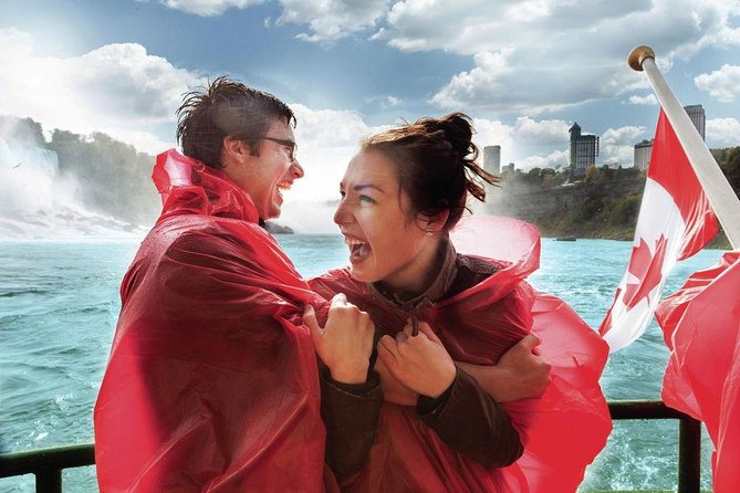 All Inclusive Best Tour Ever Niagara Falls Canada Tour - Guides, transport, and group size