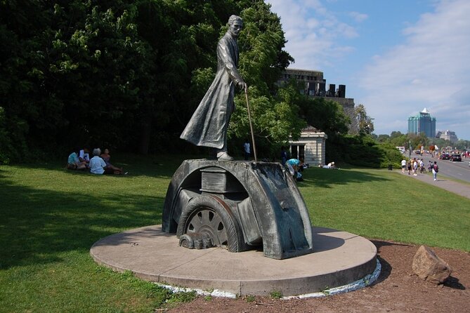 Amazing Scavenger Hunt: Hunt Along Niagara Falls - The phone and Wi-Fi problem you should plan for