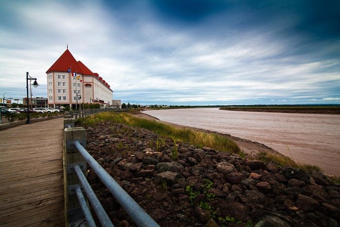 Astounding Scavenger Hunt: Moncton Canada’s Cultural Hub - Key points at a glance