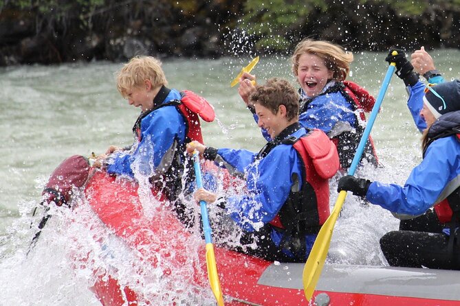 Athabasca Expressway Whitewater Rafting - Wildlife and the Athabasca’s mountain setting