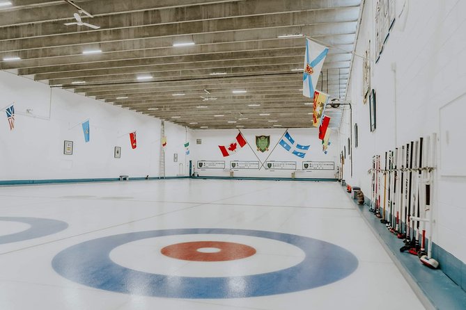 Awesome Curling Experience - Sweeping is the workout nobody expects