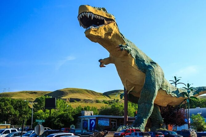 Badlands Tour: Drumheller with Museum, Hoodoos & Dinosaurs - Why Drumheller makes a good day trip from Calgary