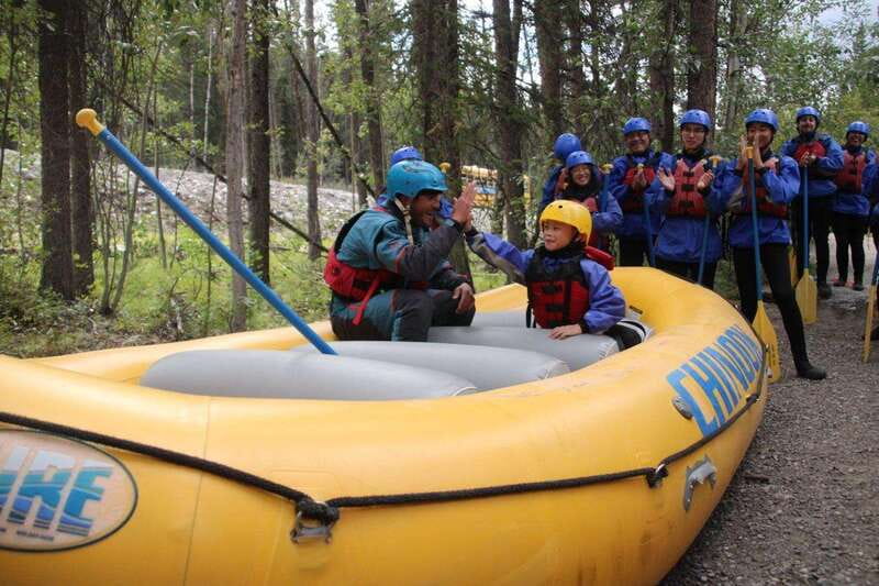 Banff: Afternoon Kananaskis River Whitewater Rafting Tour - The scenic float and optional swim