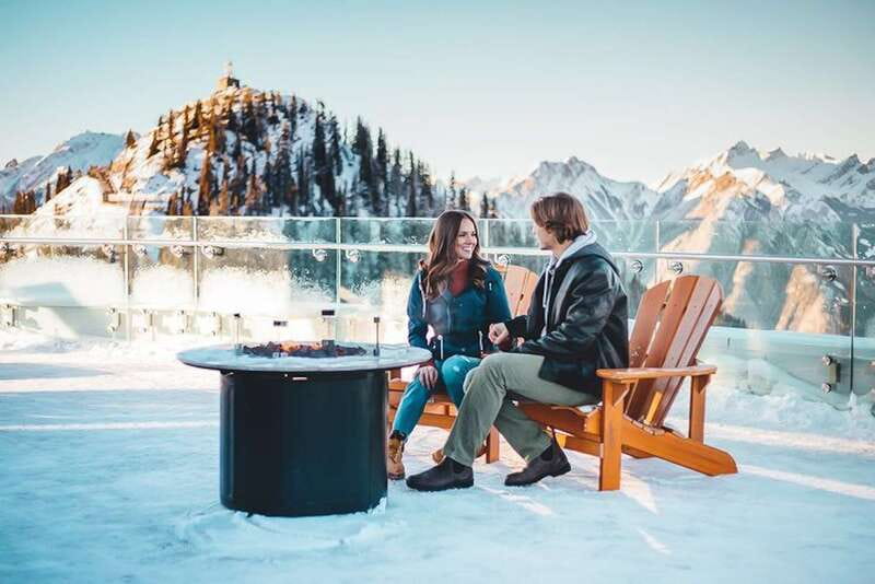 Banff: Banff Gondola Admission Ticket - The rooftop deck and the view in every direction