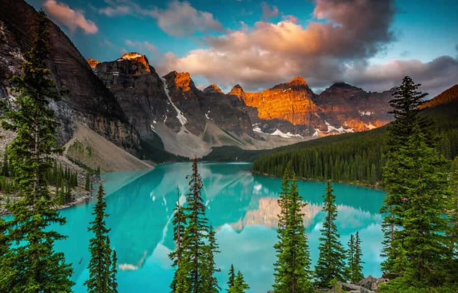 Banff/Canmore Moraine Lake & Lake Louise-Hike/Canoe/Sightsee - Moraine Lake: Rockpile views, paddling, and limited time
