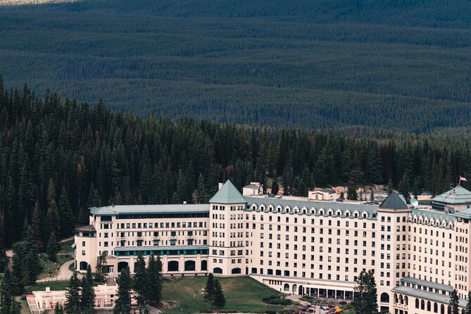 Banff/Canmore Shuttle to Moraine Lake and Lake Louise(1.5h each) - What the Ride and Driver Experience Are Like