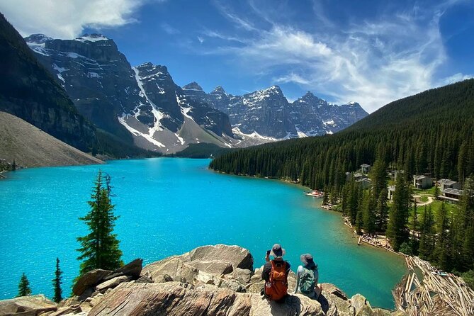 Banff/Canmore Shuttle to Moraine Lake and Lake Louise(1.5h each) - Lake Louise: Emerald Water and an Easier Stroll