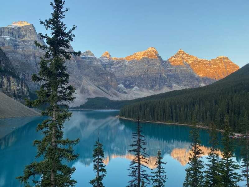 Banff/Canmore: Sunrise at Moraine Lake w/ Lake Louise Option - The bonus stop and the ride home