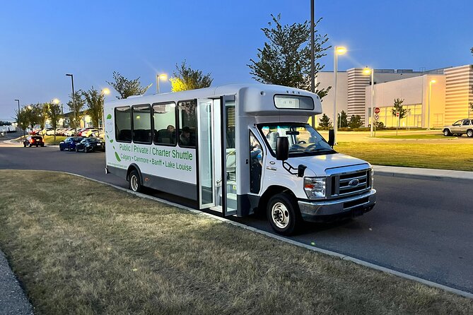 Banff (Canmore) to Calgary Public Shuttle - Reaching Calgary Airport on time