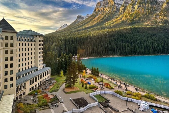 Banff Gondola, Lake Louise, Emerald Lake and Lake Minnewanka Tour - Sulphur Mountain and the Banff Gondola