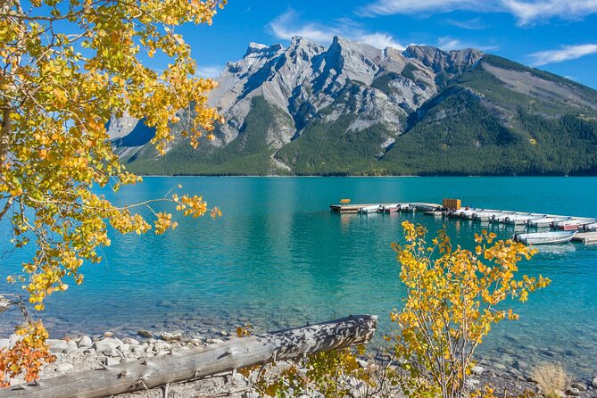 Banff Gondola, Lake Louise, Emerald Lake and Lake Minnewanka Tour - Guides, driving, and the human side of the day