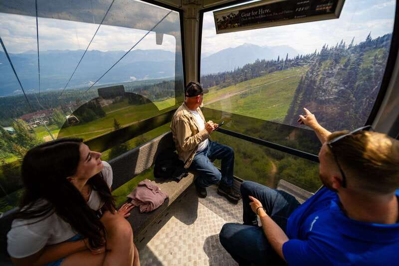 Banff: Grizzly Bear Refuge Tour with Lunch - Why Boo makes this Banff day different