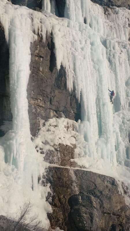 Banff: Introduction to Ice Climbing for Beginners - Learning the Top-Rope System