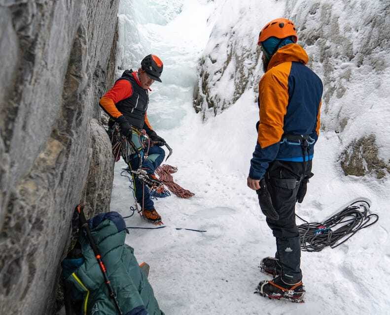 Banff: Introduction to Ice Climbing for Beginners - Climbing Different Lines and Finding Your Pace