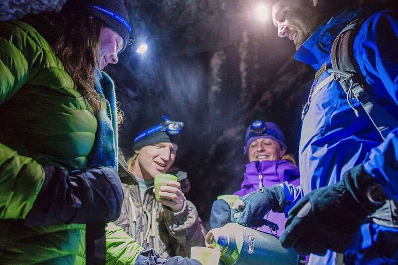 Banff: Johnston Canyon Evening Icewalk - Key points for your winter evening