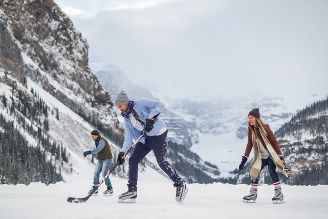 Banff, Lake Louise and Johnston Canyon - Winter Wonderland Tour - Lunch at Samson Mall in Lake Louise Village