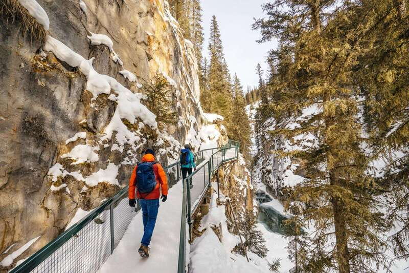 Banff, Lake Louise, Marble Canyon & Yoho National Parks Tour - Emerald Lake: a calm first stop in Yoho