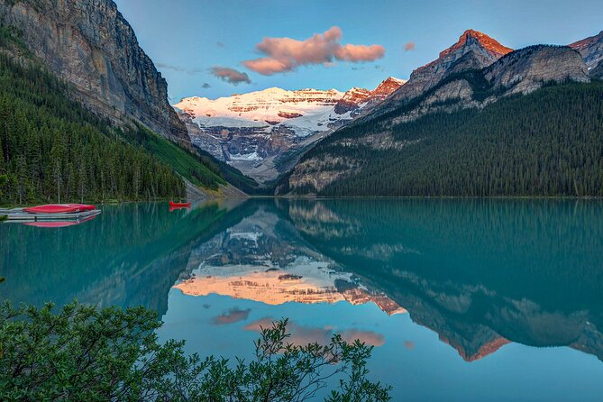 Banff Lake Louise Moraine & Emerald Lake Tour - What the day is really like