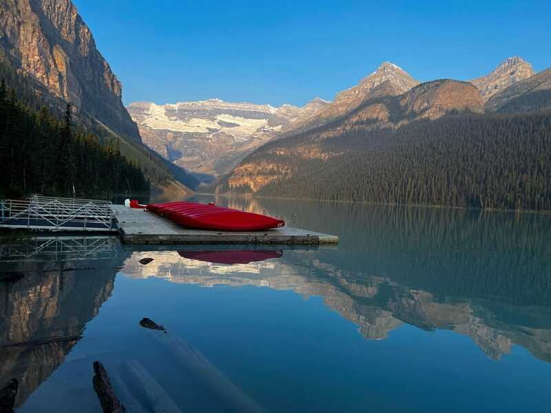 Banff - Lake Louise Moraine Lake and Icefields Parkway Tour - Moraine Lake and the iconic lake circuit