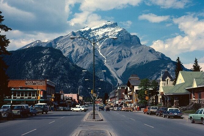 Banff, Lake Louise & Yoho National Parks 2-Day Tour - Day two, through Yoho National Park