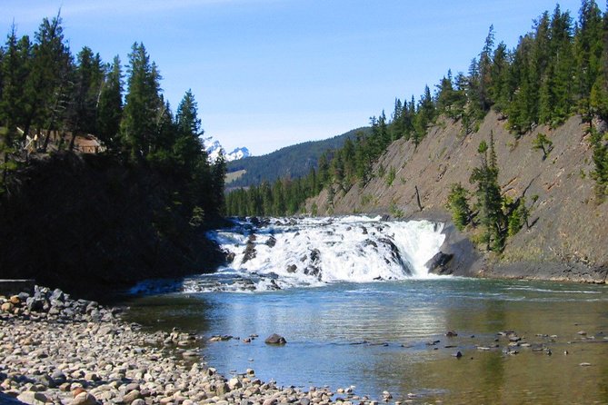 Banff, Lake Louise & Yoho National Parks 2-Day Tour - Moraine Lake and the seasonal catch
