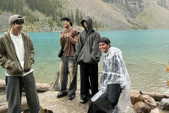 Banff: Moraine Lake and Lake Louise Shuttle | Limited Time Offer! - Food, seating, and what to pack