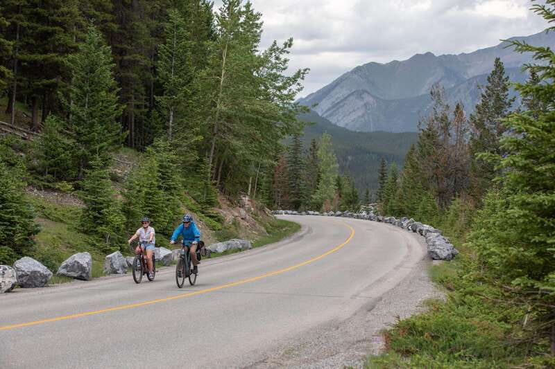 Banff: Mountain Lakeside Guided E-Bike Tour - Why this e-bike circuit works so well in Banff