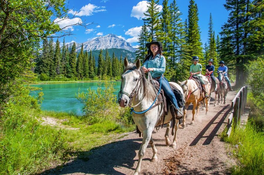 Banff National Park: 1-Hour Bow River Horseback Ride - Arriving at the red stables on Sundance Road