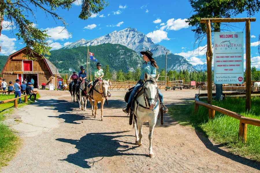 Banff National Park: 1-Hour Bow River Horseback Ride - Is one hour enough for the price?