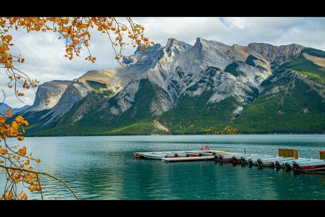 Banff National Park Tour with a Small Group - The small-group advantage
