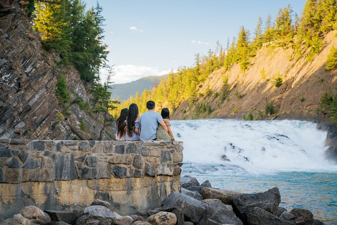 Banff Nature E-bike Tour - Feeling the force of Bow Falls