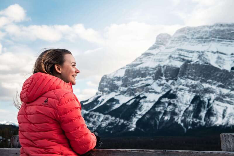 Banff: Wildlife and Sightseeing Minibus Tour - Who should book this tour?