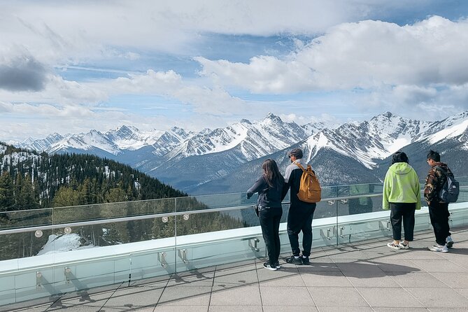 Banff Winter Tour Featuring Mountaintop Dinner and Banff Gondola - Pickup times and group size matter