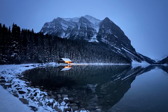 Banff, Yoho, and Icefield Parkway Private Tour - Lake Louise gives the day a strong start