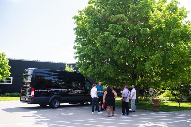 Beer and Wine Tour in Niagara-on-the-Lake - The guide can shape the whole afternoon
