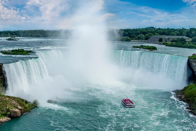 Best of Niagara Falls Canada Premium Tour: Behind Falls and Boat - Timing, pickup, and practical planning