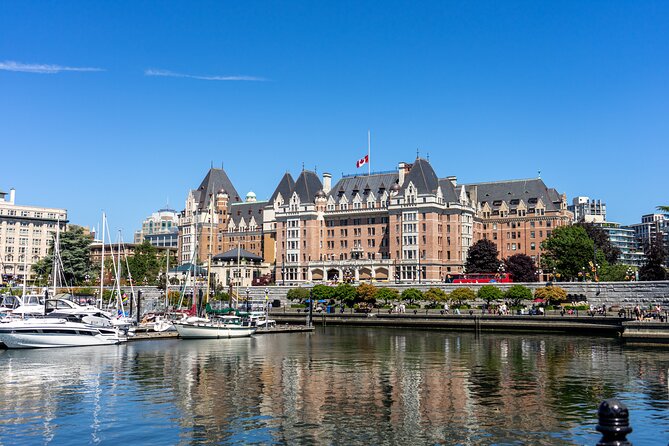 Butchart Gardens and Victoria Sightseeing Tour from Vancouver - The guides are a major part of the value